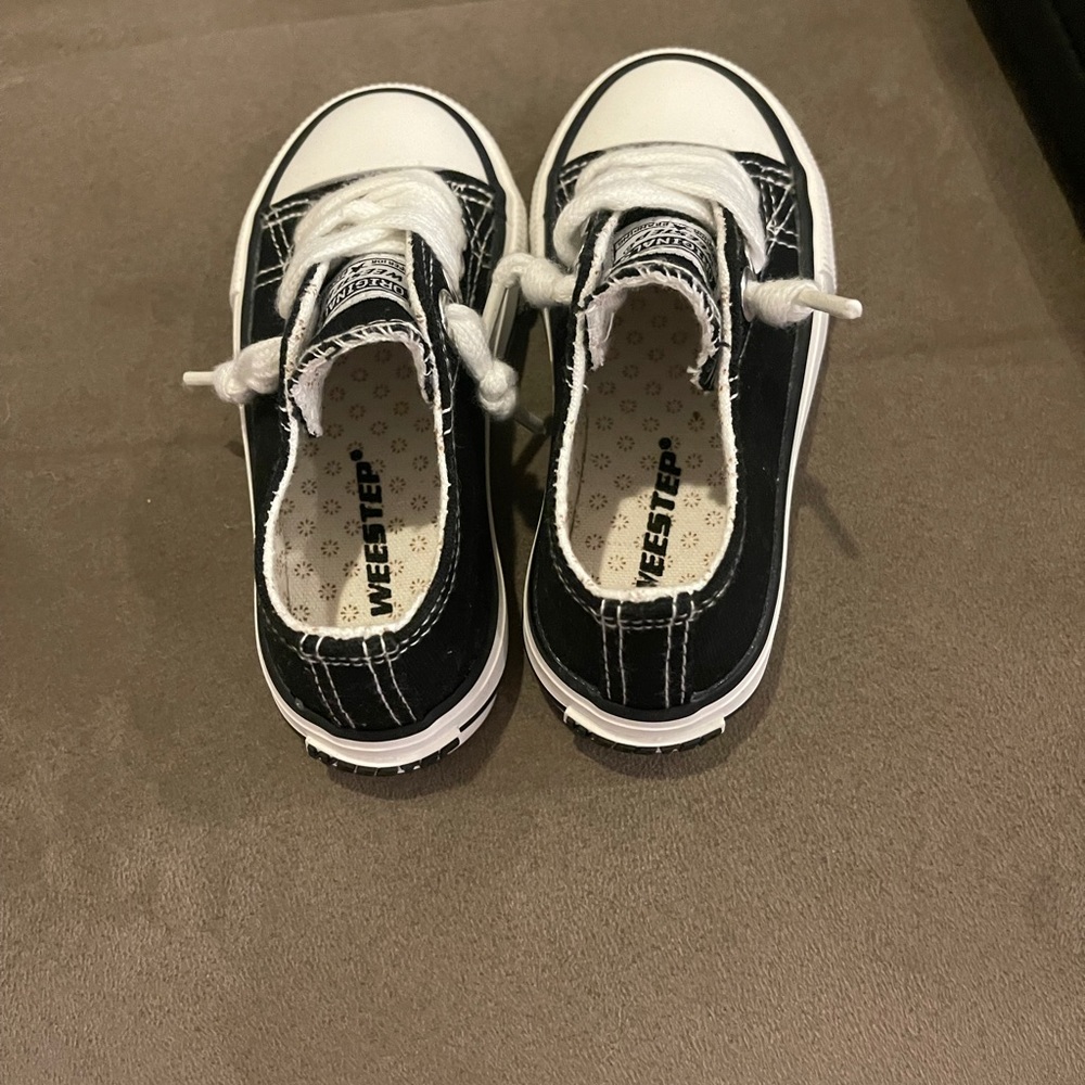 Toddler shoes